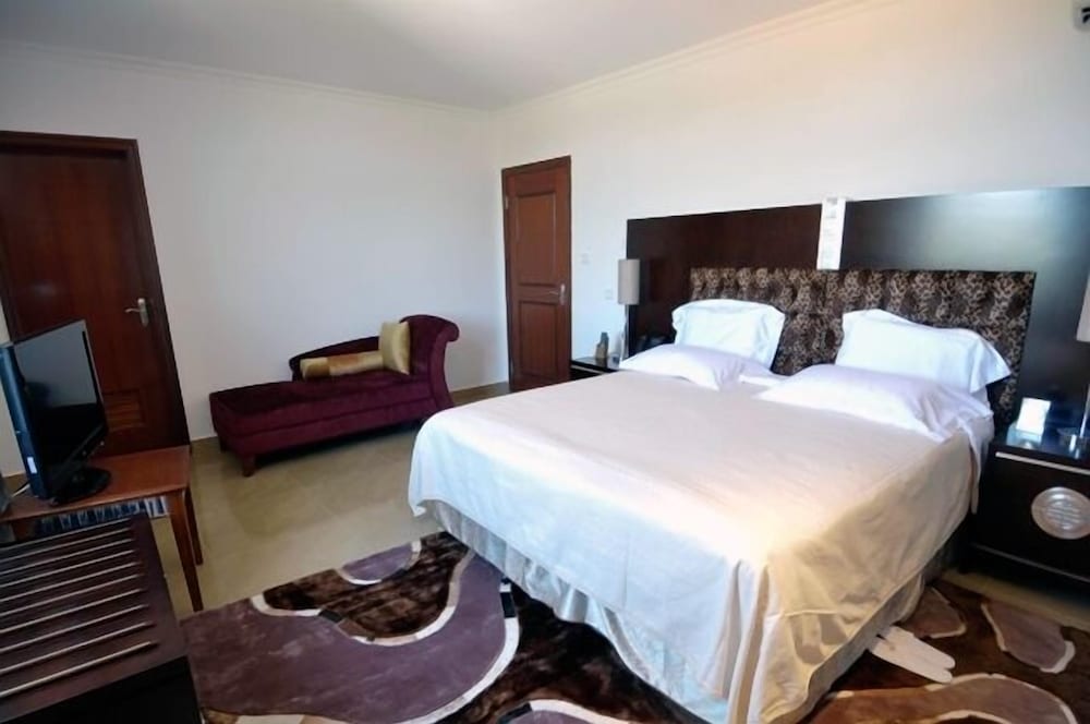 Suite photo 1