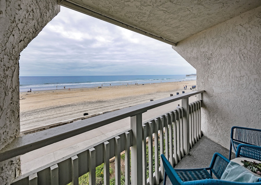 Room, 1 King Bed, Balcony, Ocean View - Photo 6