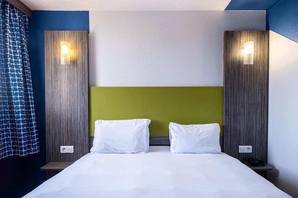 Room, 1 Double Bed (Pop) - Photo 4