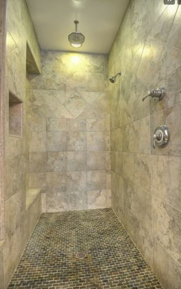 Room, Private Bathroom (Ponderosa Pine) photo 3