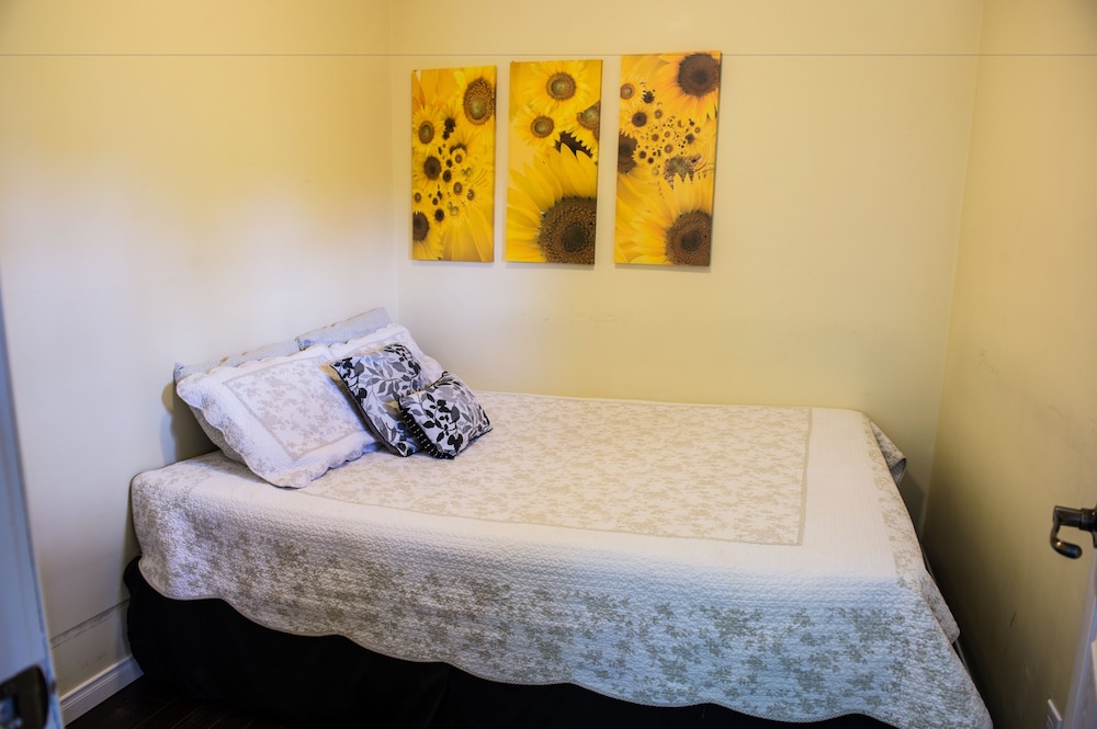 Family Chalet, 2 Bedrooms, Lake View photo 1