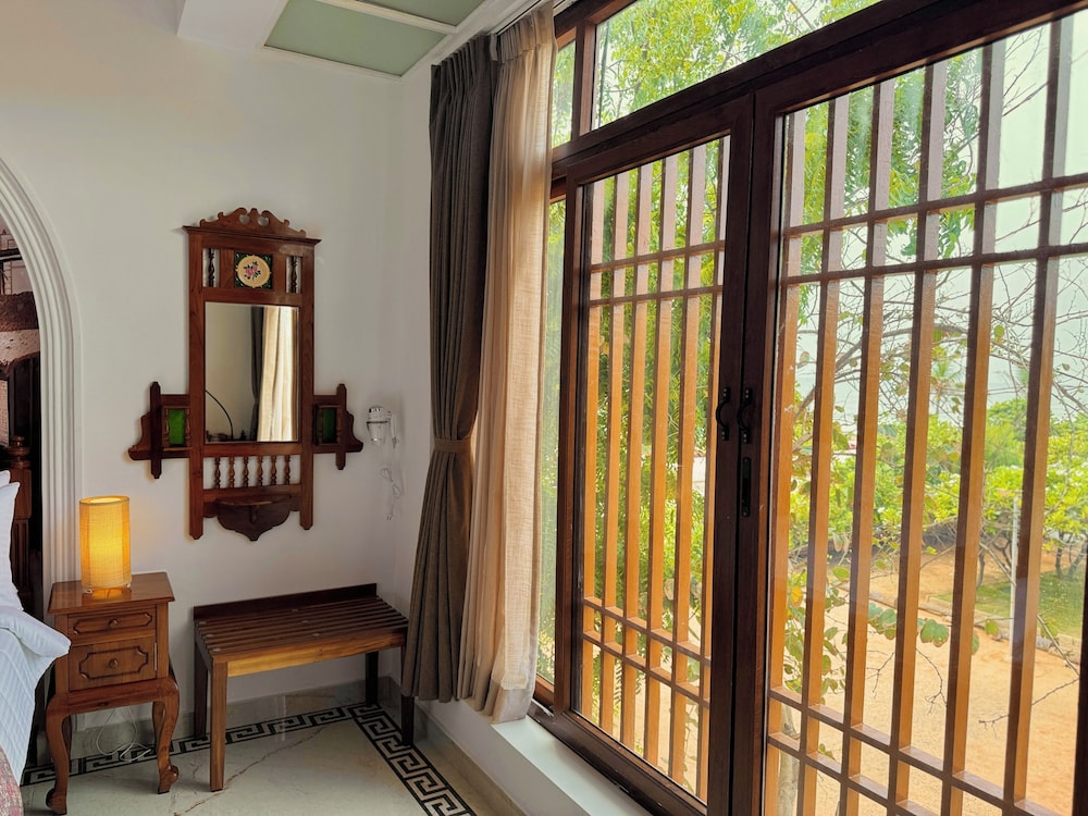Superior Room, Garden View - Photo 9
