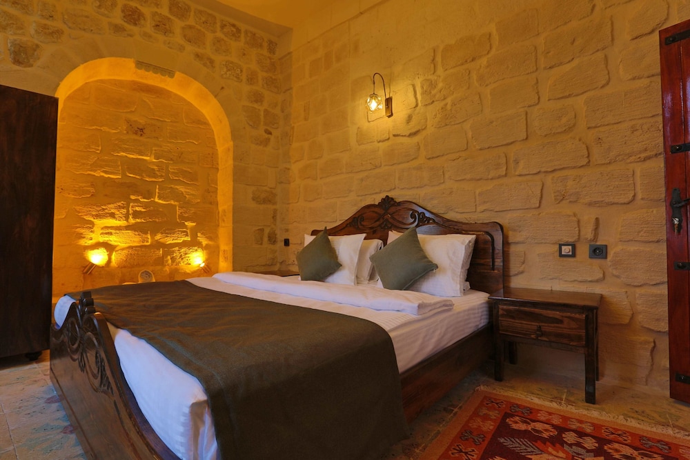 Deluxe Quadruple Room, Garden View