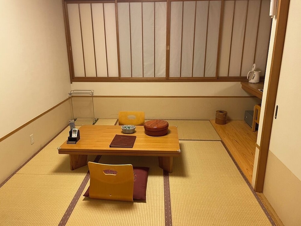 Japanese-style room 6 tatami mats, Non smoking photo 2