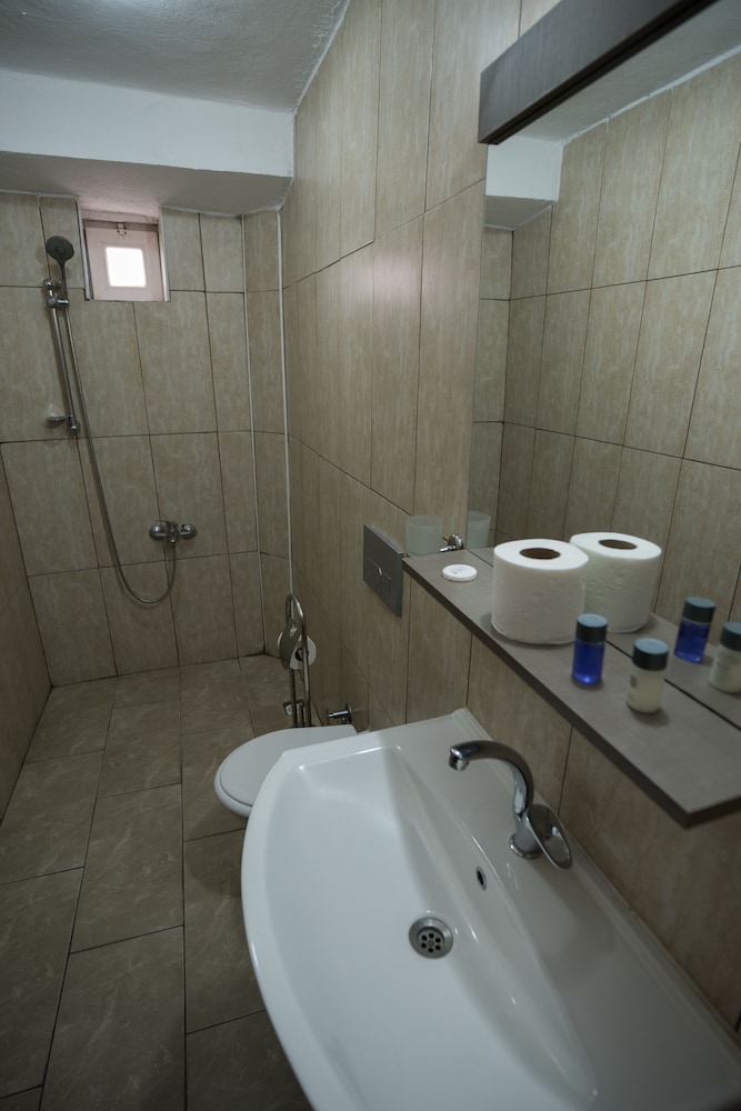 Shared Dormitory photo 2
