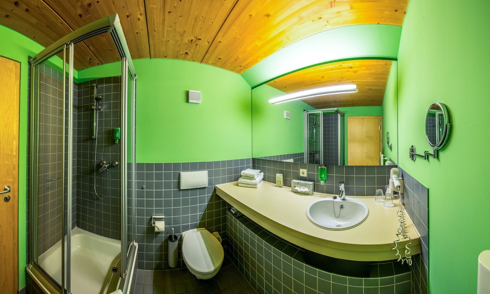 Standard Triple Room, 2 Bedrooms photo 3