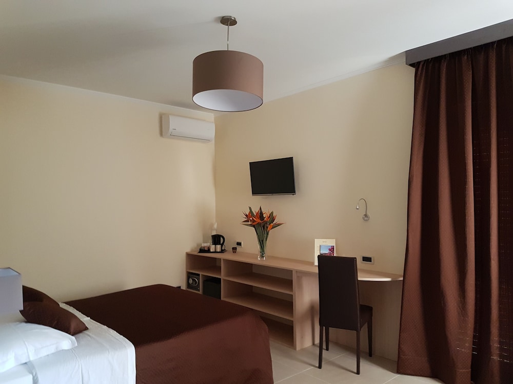 Comfort Room photo 2