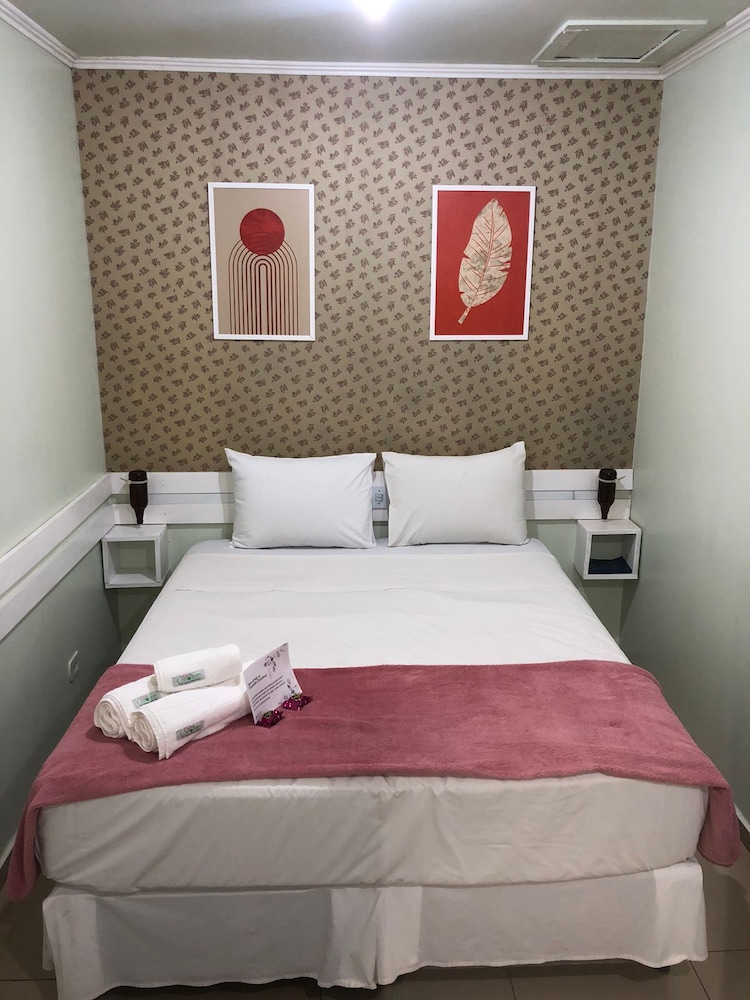 Deluxe Twin Room photo 1