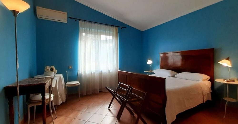 Comfort Double Room, 1 Queen Bed, Private Bathroom