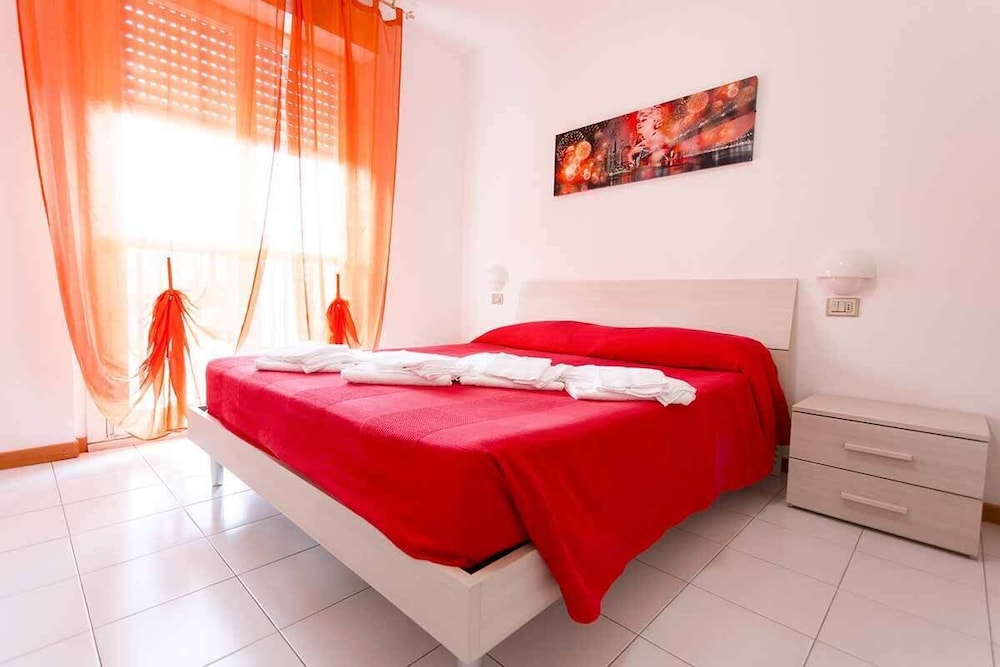 Apartment for 6 people - 2 bedrooms - Air-conditioned - terrace photo 2