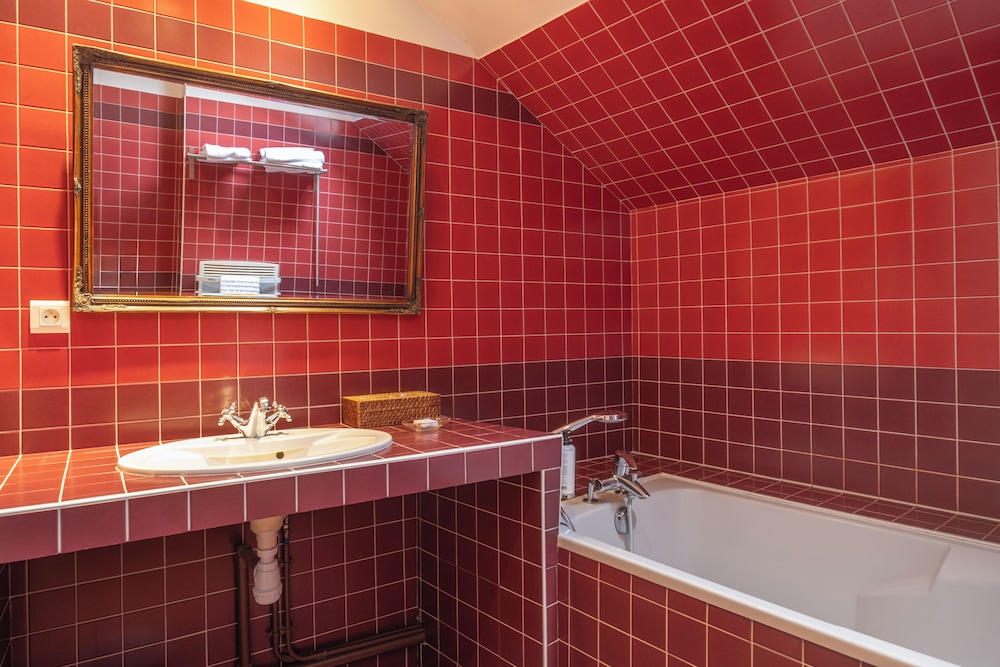 Comfort Room - Photo 8