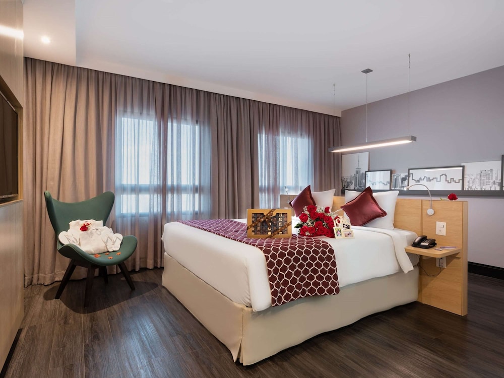 Available room