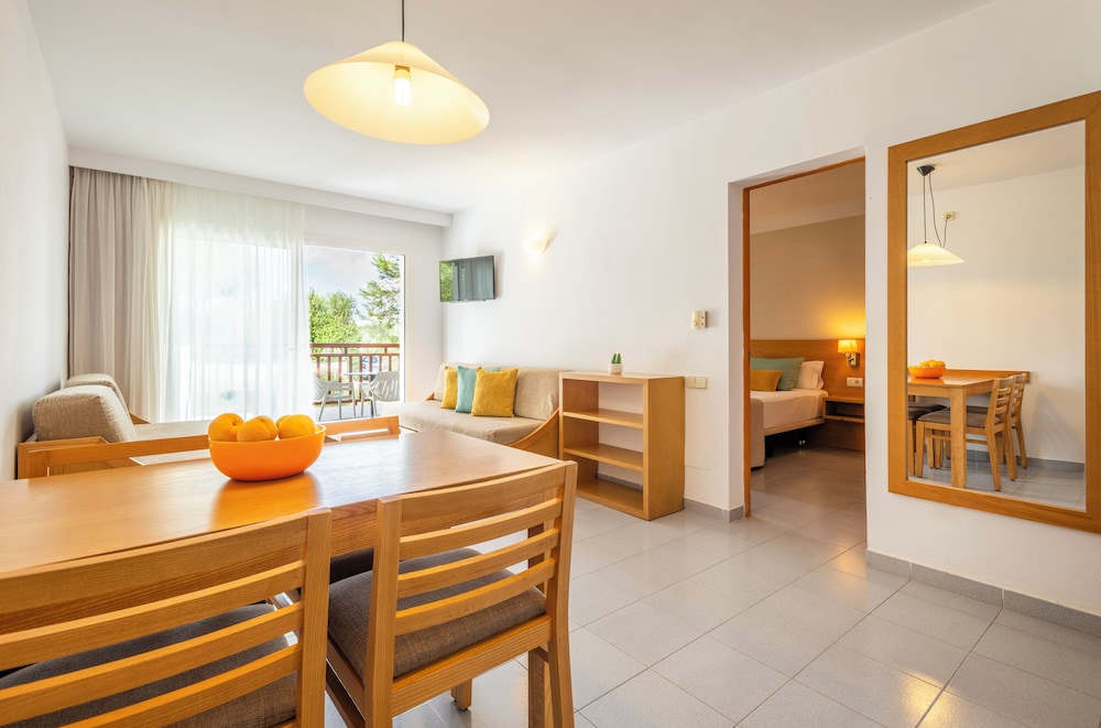 Apartamento, 2 Habitaciones, Vista a la Piscina (2 Adultos + 2 Niños)