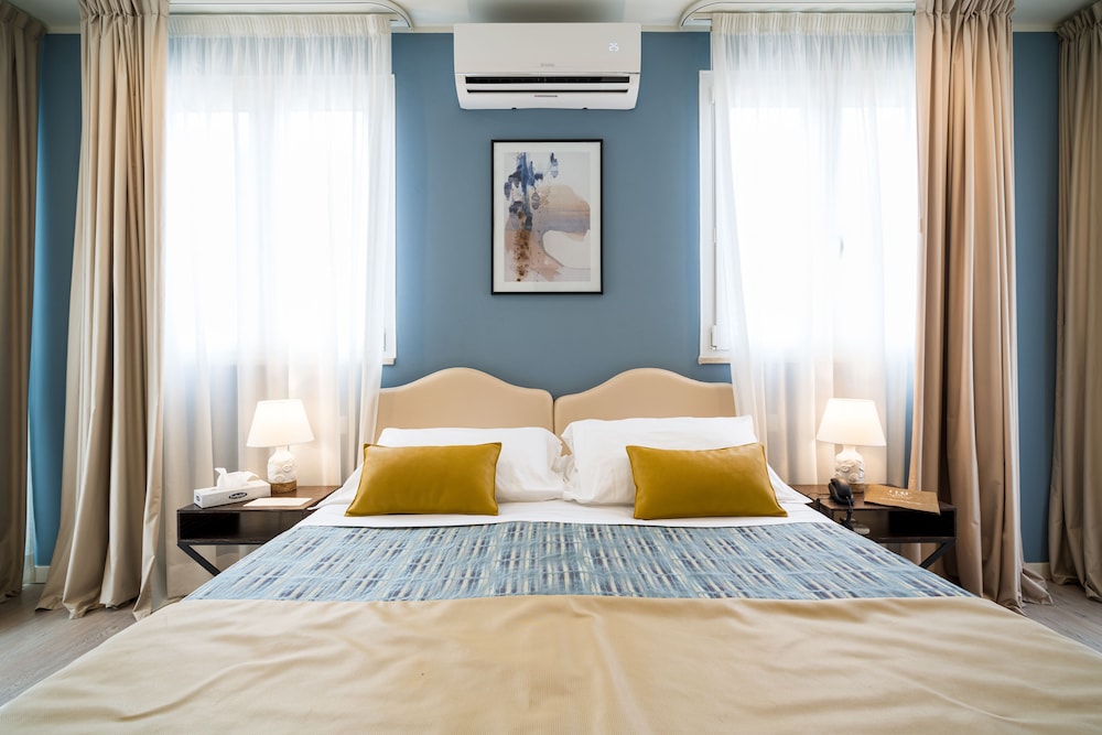 Comfort Room, Mountain View