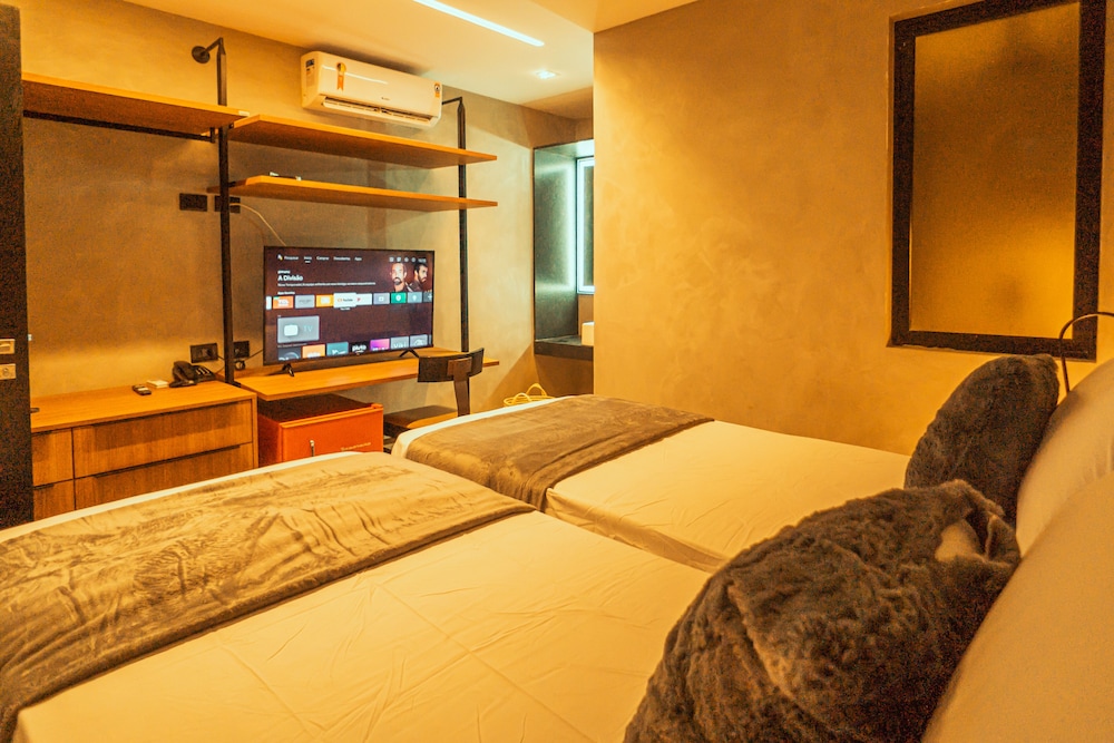 Standard Suite photo 2