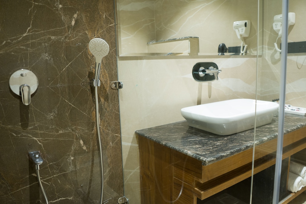 Standard Double Room - Photo 2