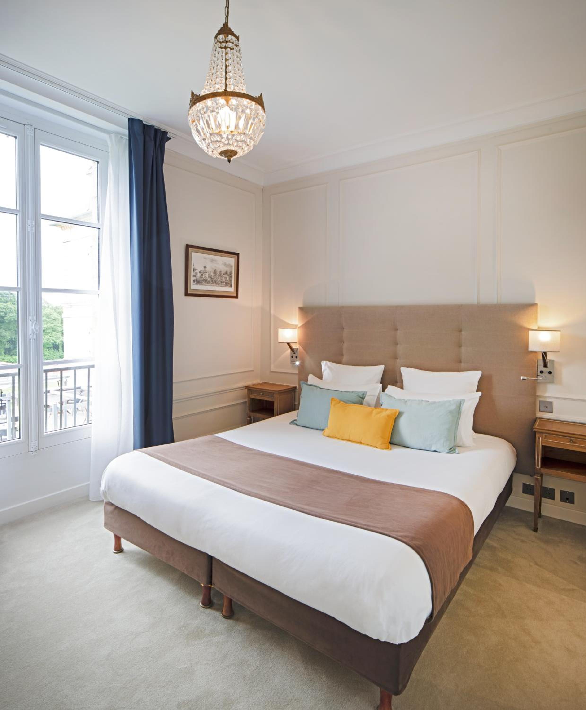 Double Room - Photo 12