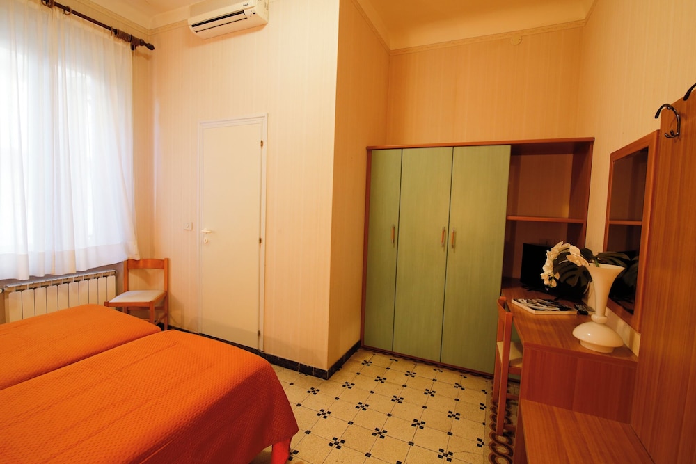 Classic Single Room photo 3