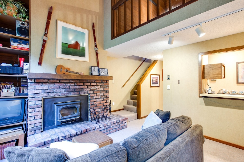 Apartment (2 Bedrooms)