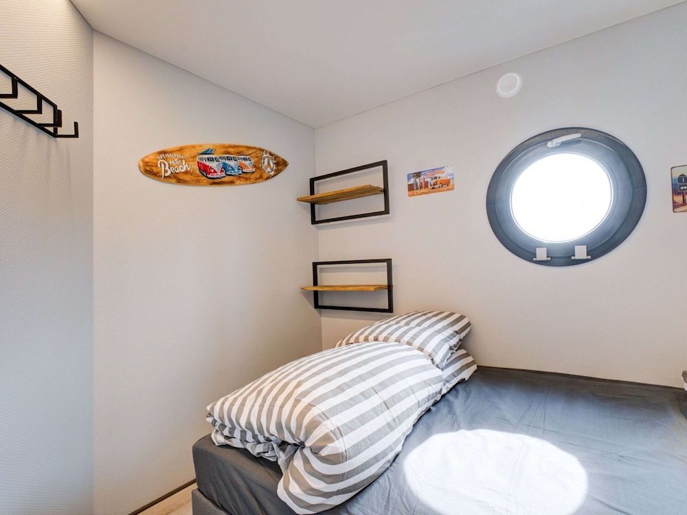 Mobile Home photo 2