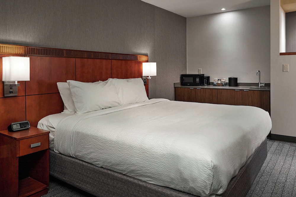 Room, 1 King Bed - Photo 1