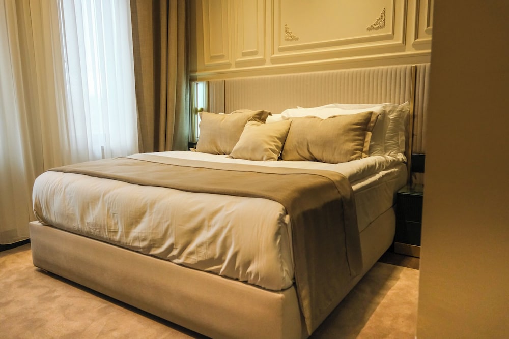 Standard Room, City View
