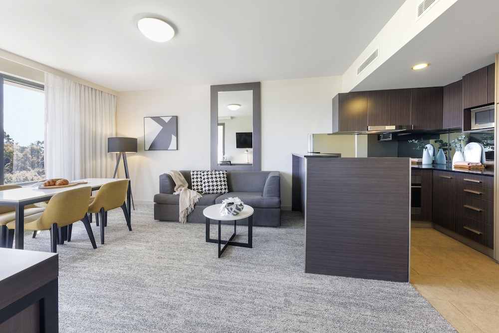 Two Bedroom Apartment - Photo 6