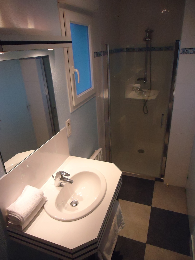 Classic Triple Room photo 2