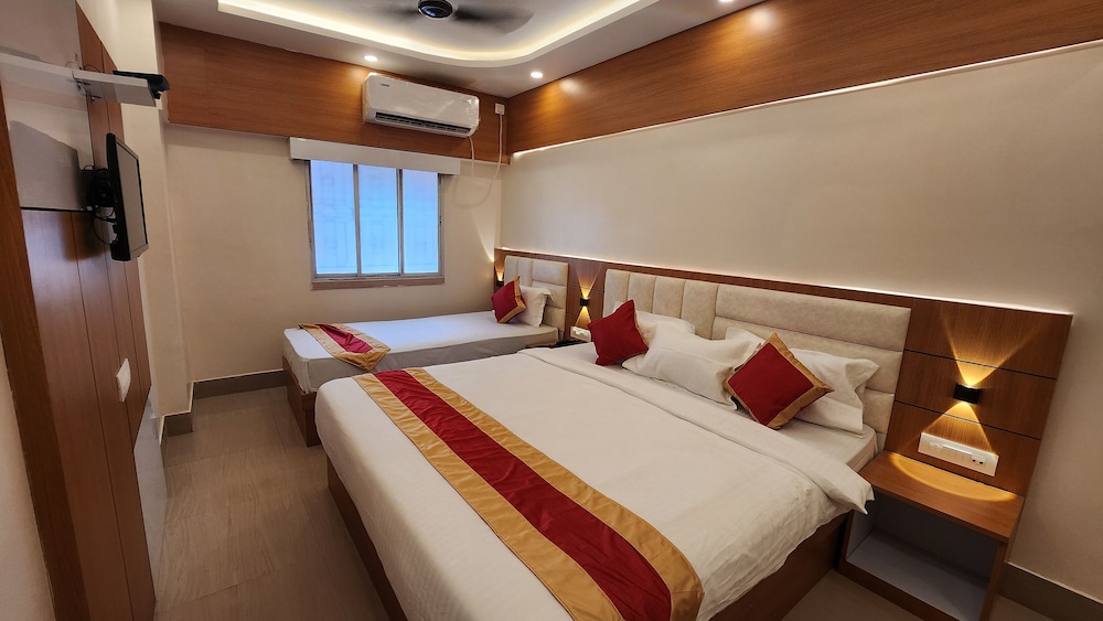 Deluxe Triple Room photo 3