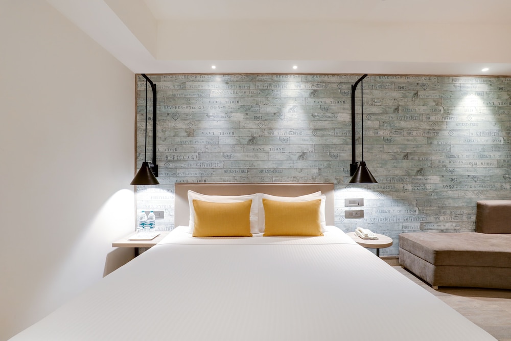 Premier Room - Photo 1