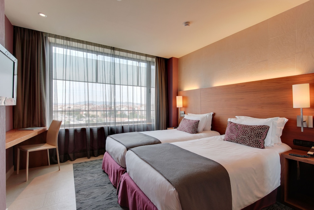 Double Room (Breakfast Included) - Photo 6