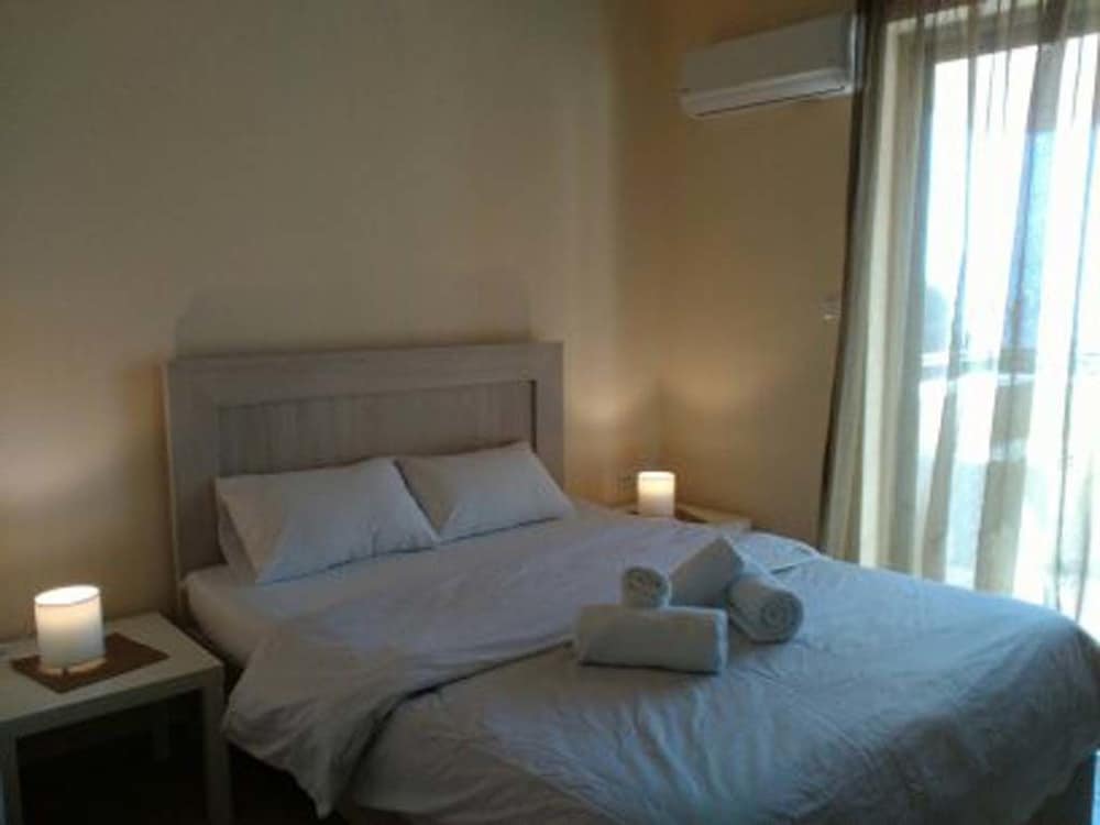 Apartment (Sky)