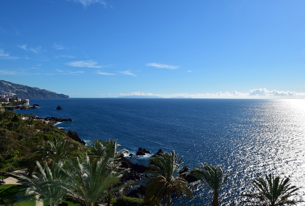 Superior Room, Sea View - Photo 1