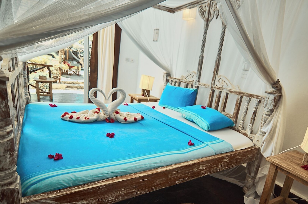 Standard Double Room, 1 Bedroom, Terrace, Pool View
