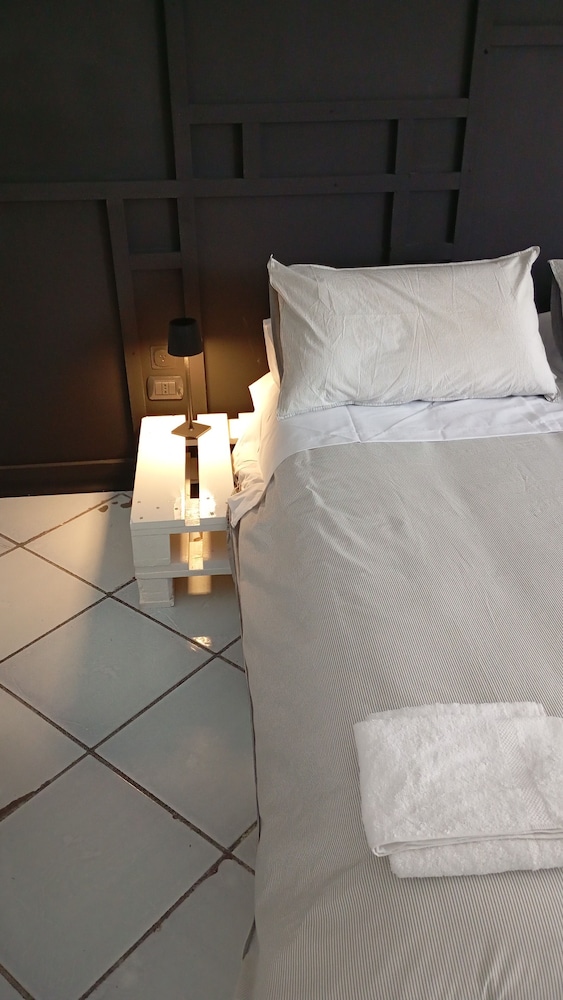 Quadruple Room, Courtyard View