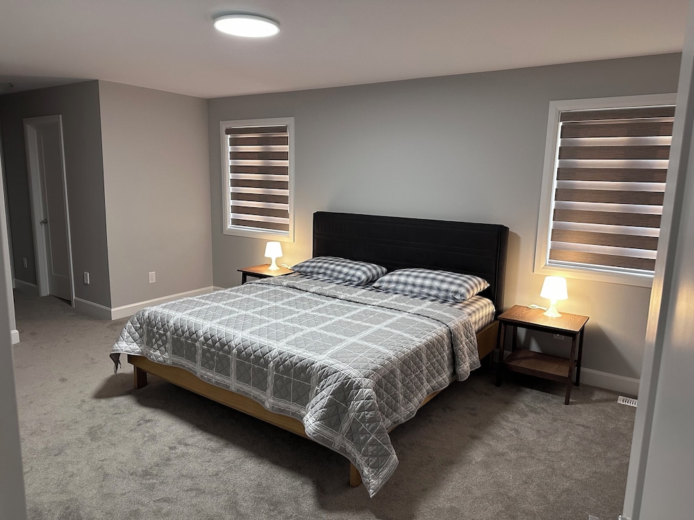 Signature Room, 1 King Bed photo 1