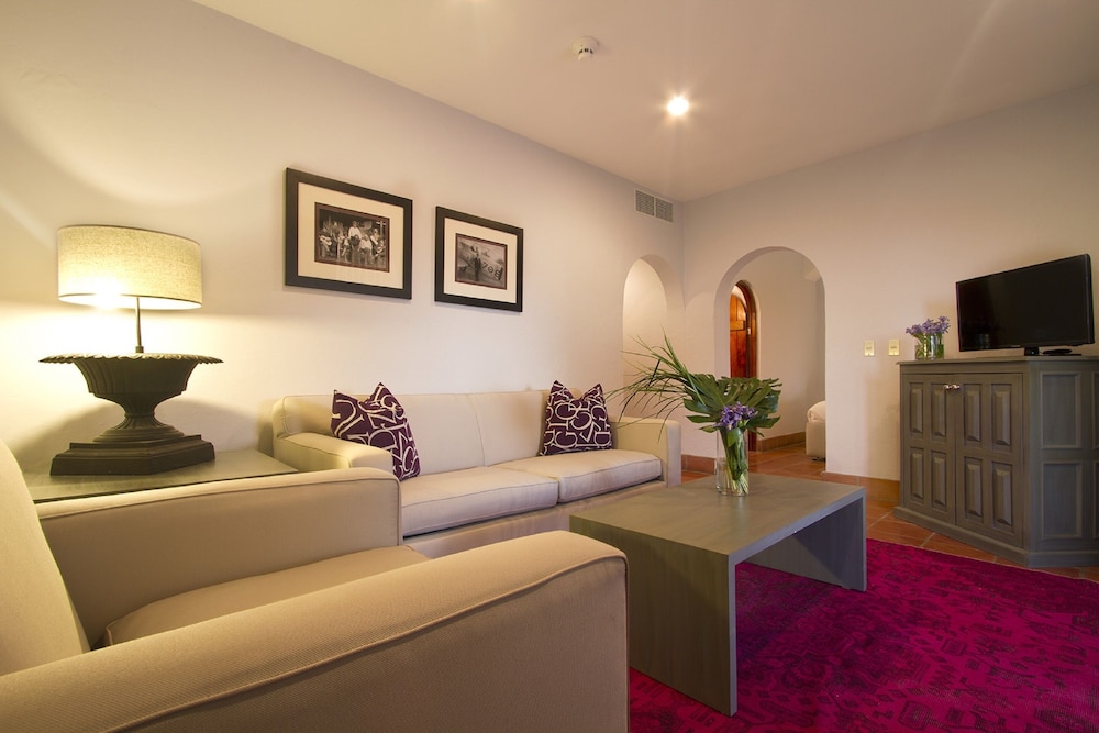 Grand Suite, Multiple Beds, Balcony, Garden View - Photo 4