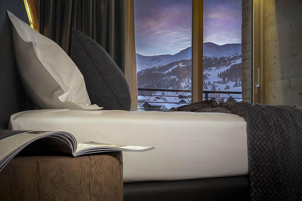 Design Double or Twin Room, 1 Bedroom, Mountain View photo 3