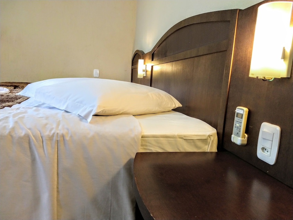 Deluxe Triple Room photo 2