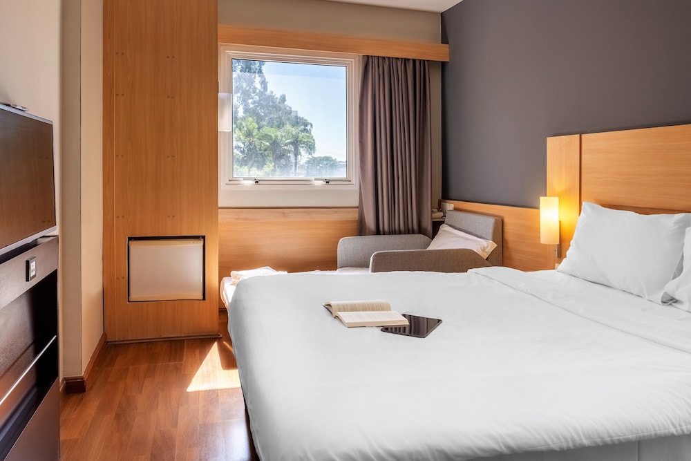 Standard Room, 1 Double Bed with Sofa bed photo 2
