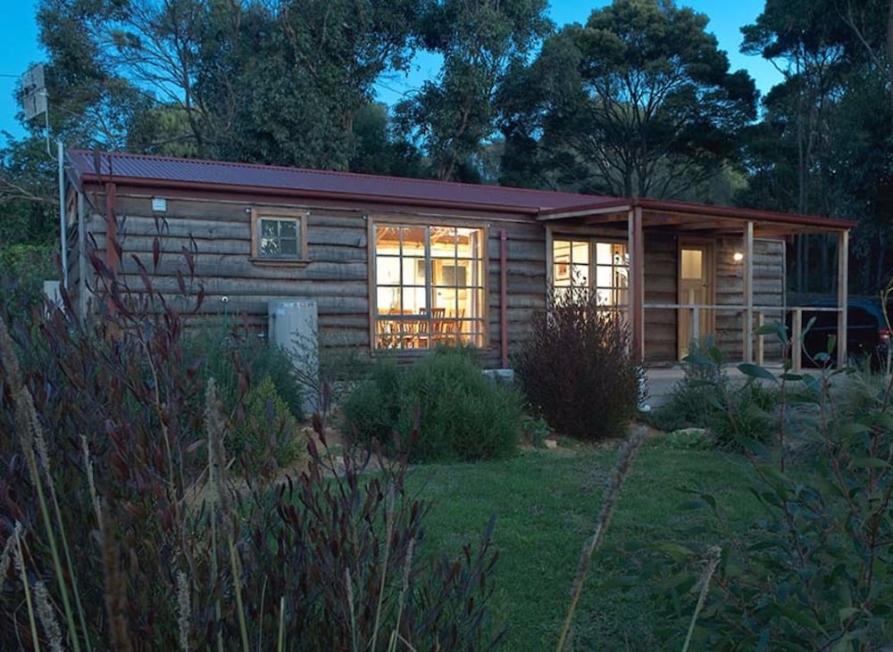 Standard Cottage, 2 Bedrooms, Non Smoking, Kitchen photo 2