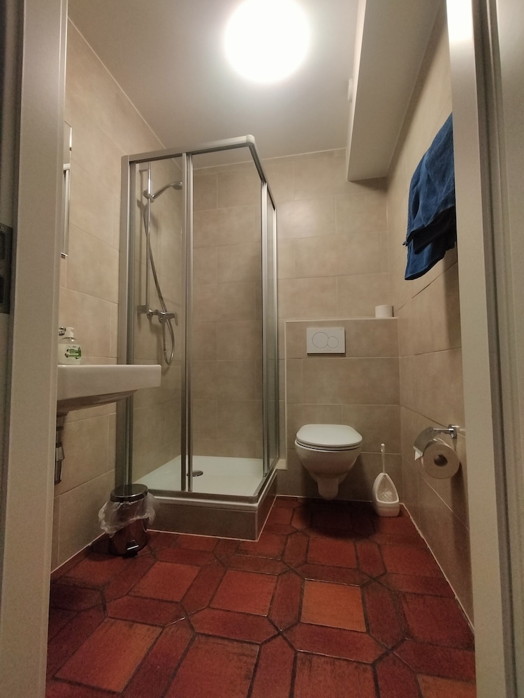 Standard Room photo 2