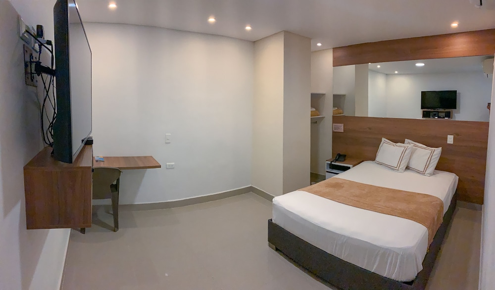 Standard Room photo 2
