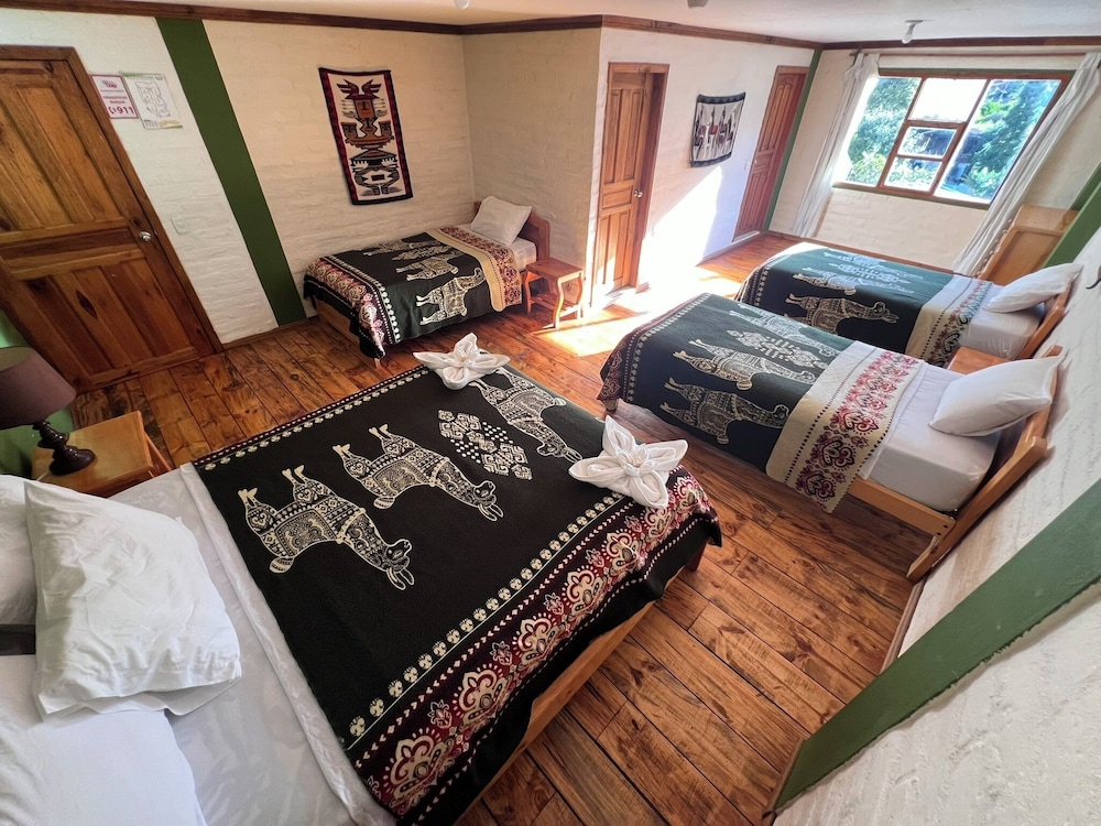 Family Room, 1 Bedroom, Private Bathroom, Mountain View photo 1