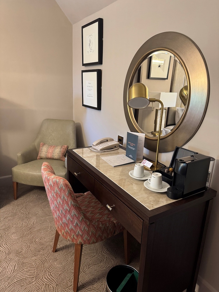 Suite, 1 Double Bed (Super Deluxe Suite) - Photo 3