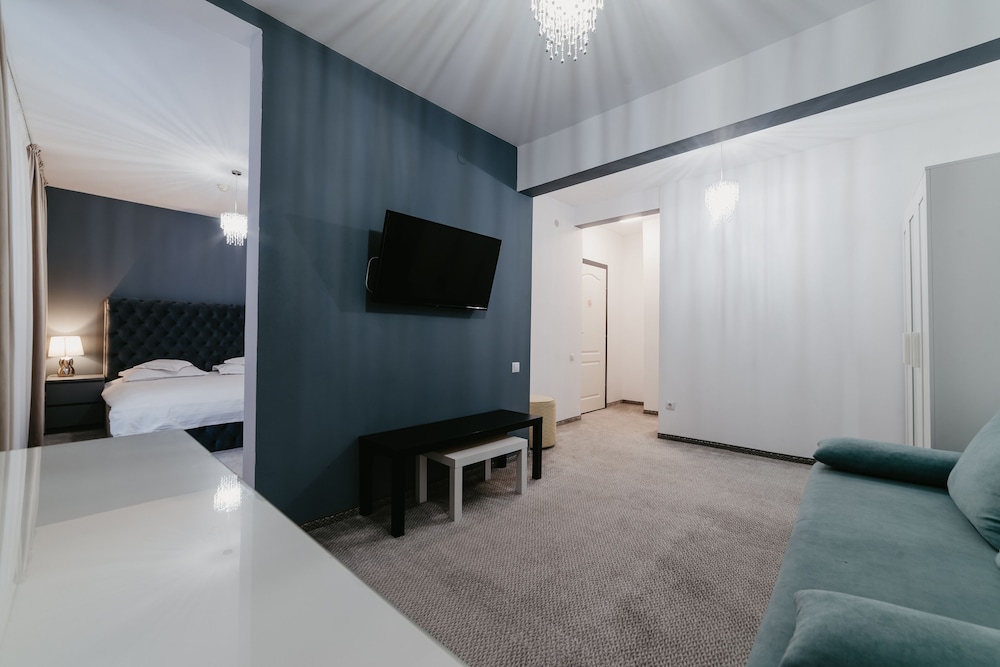 Deluxe Suite photo 1