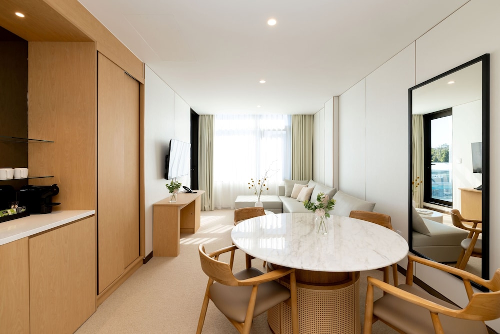 Maxim Suite