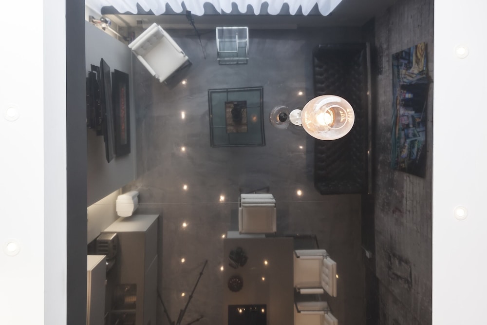 Double Room, 1 Bedroom (1202) thumbnail 5