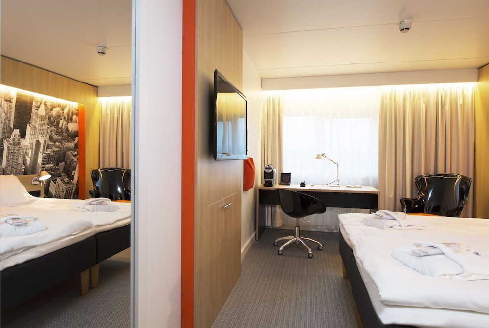 Standard Double Room, Non Smoking photo 2