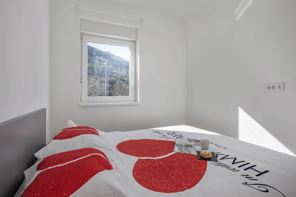Family Apartment, 1 Bedroom, Sea Facing (Apartment Lady Laura) photo 3
